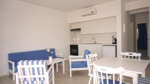 liquid hotel apartments