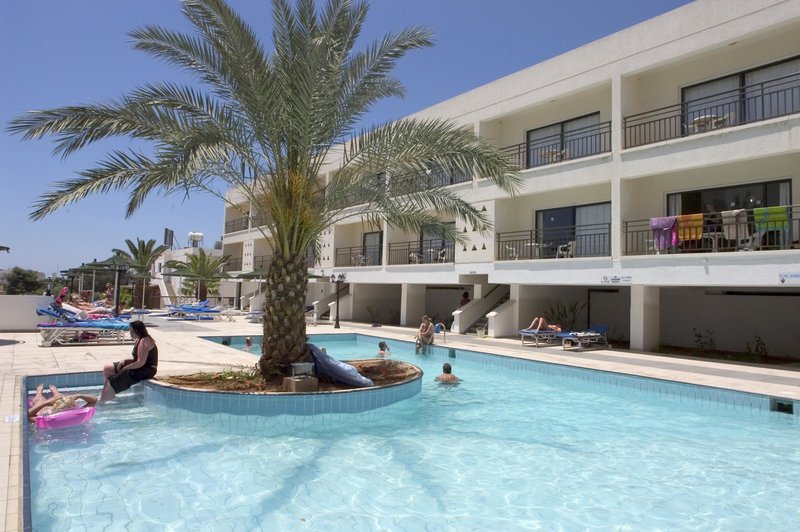 liquid hotel apartments