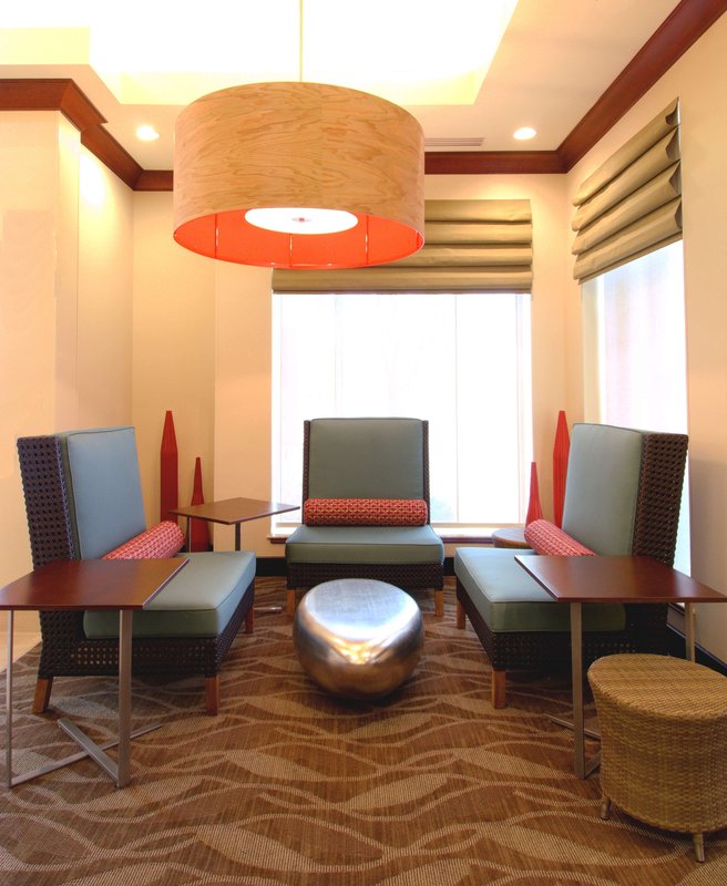 hilton garden inn rockford