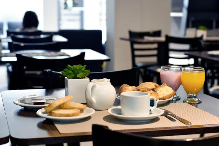 abril hotel boutique