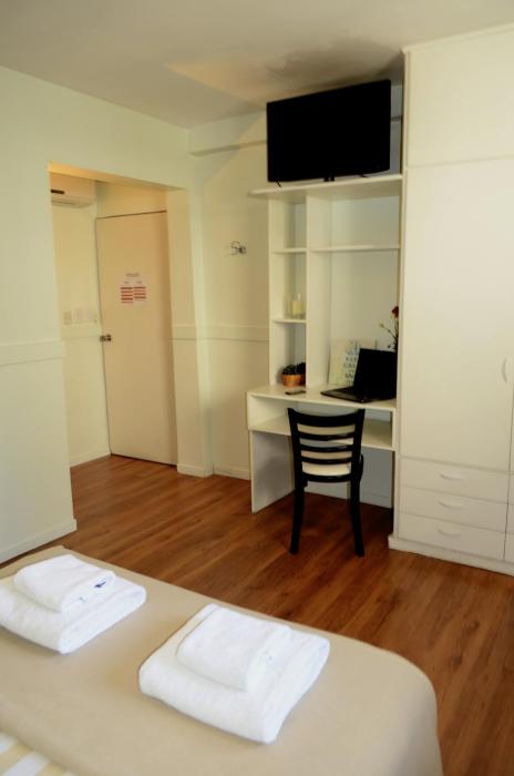 abril hotel boutique