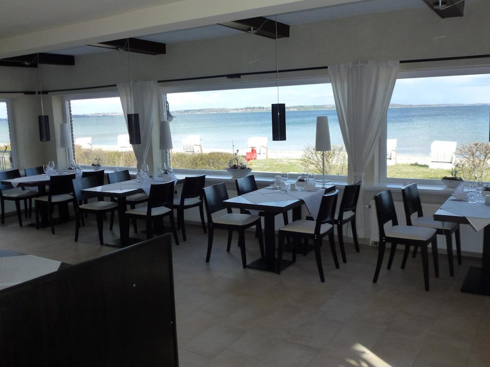 strandhotel lodge am meer