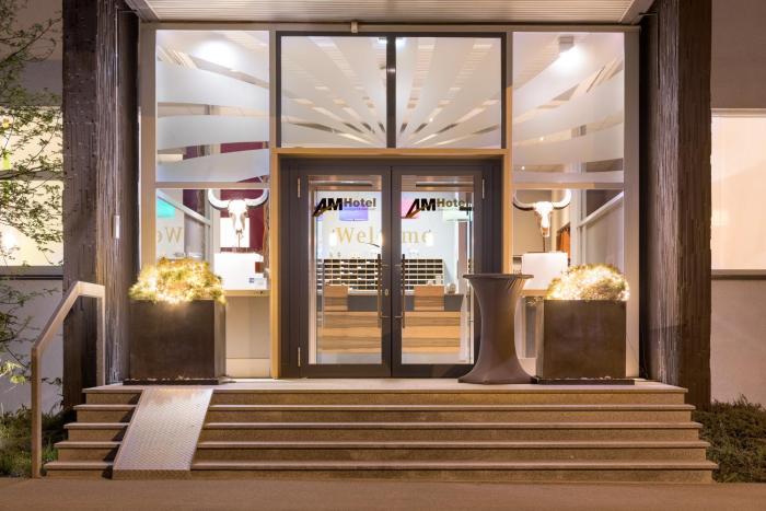 amh airport messe hotel