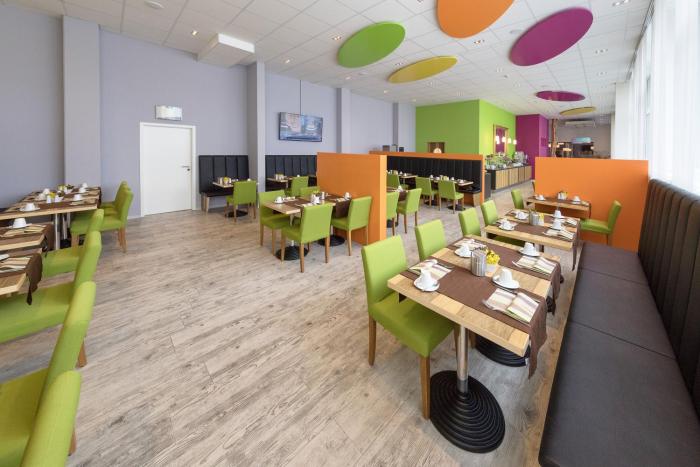 amh airport messe hotel
