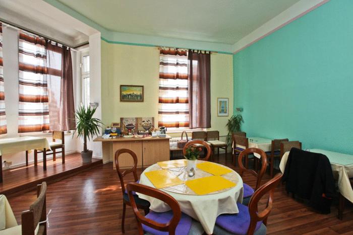 hotel komet