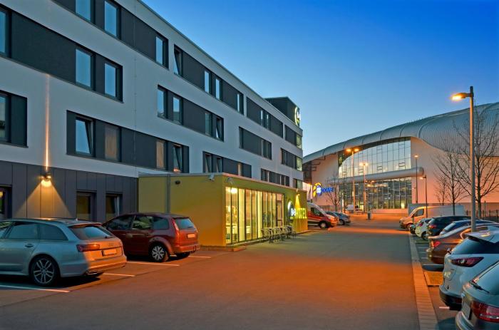 bandb hotel dusseldorf airport