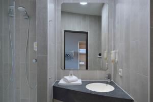 bandb hotel dusseldorf airport