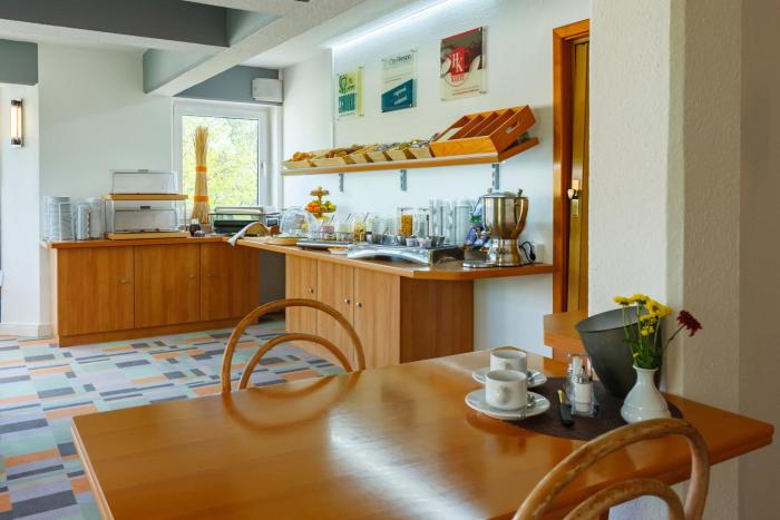 city pension dessau ro lau