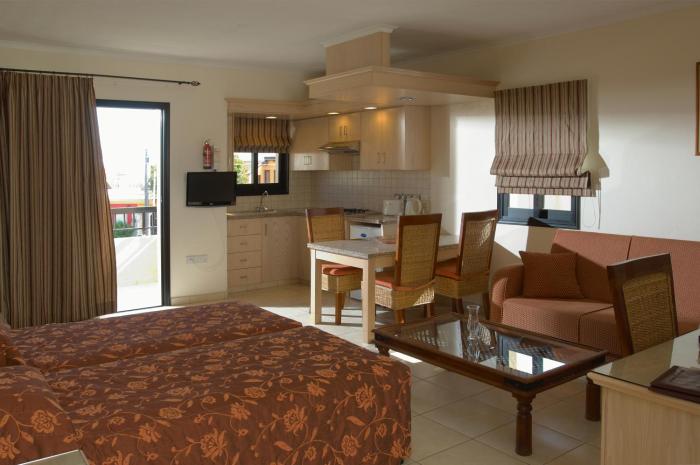 senator hotel apartments adults only