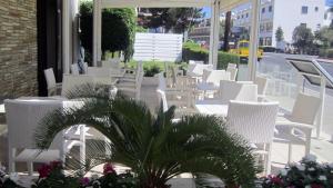 senator hotel apartments adults only