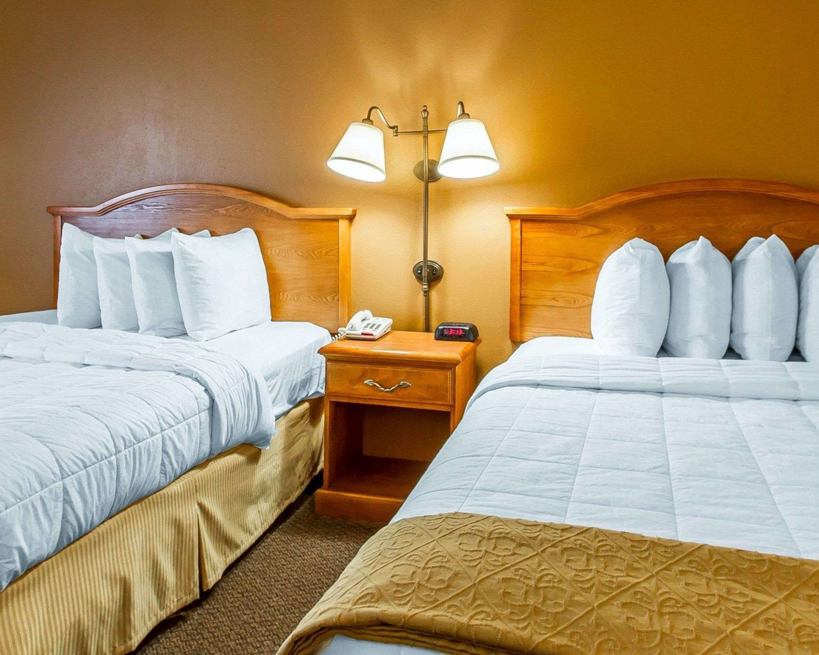 quality inn burlington near hwy 34