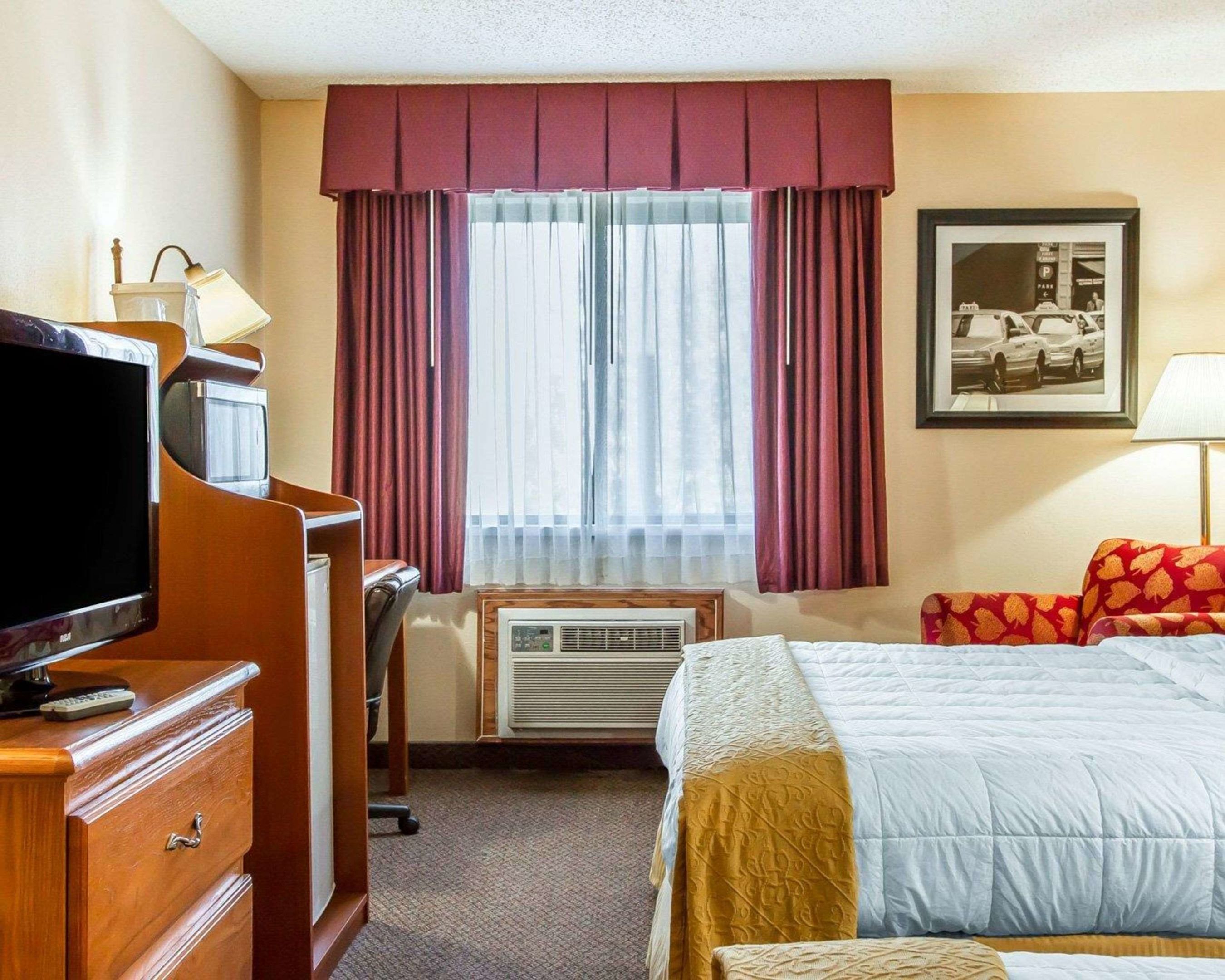 quality inn burlington near hwy 34