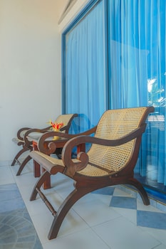 dalawella beach resort