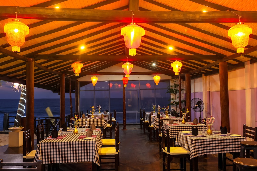 dalawella beach resort