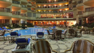 magic beach hotel hurghada