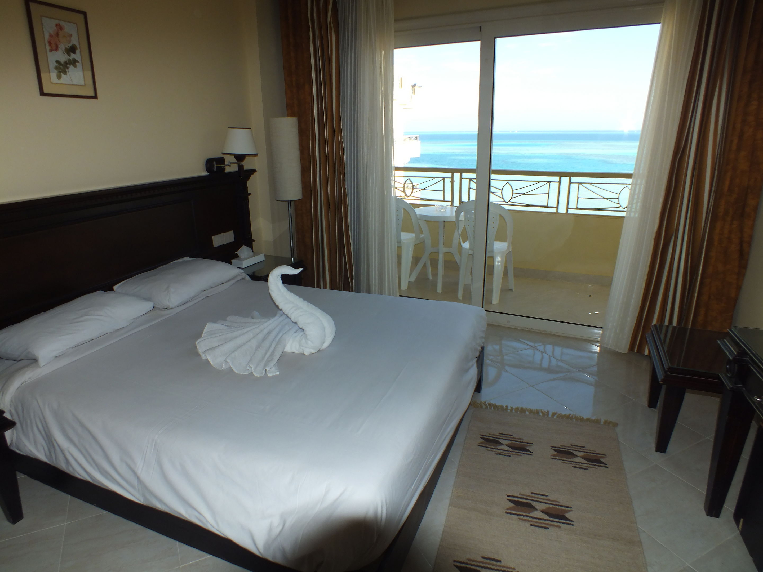 magic beach hotel hurghada