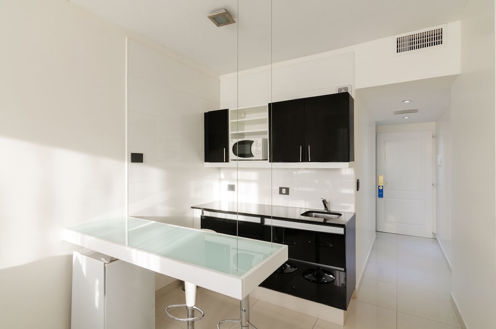 cyan recoleta hotel