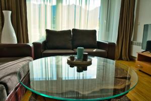 local stay hotel bw signature collection