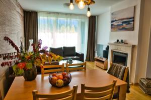 local stay hotel bw signature collection