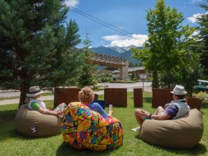 local stay hotel bw signature collection