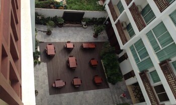 sabaidee at lao hotel