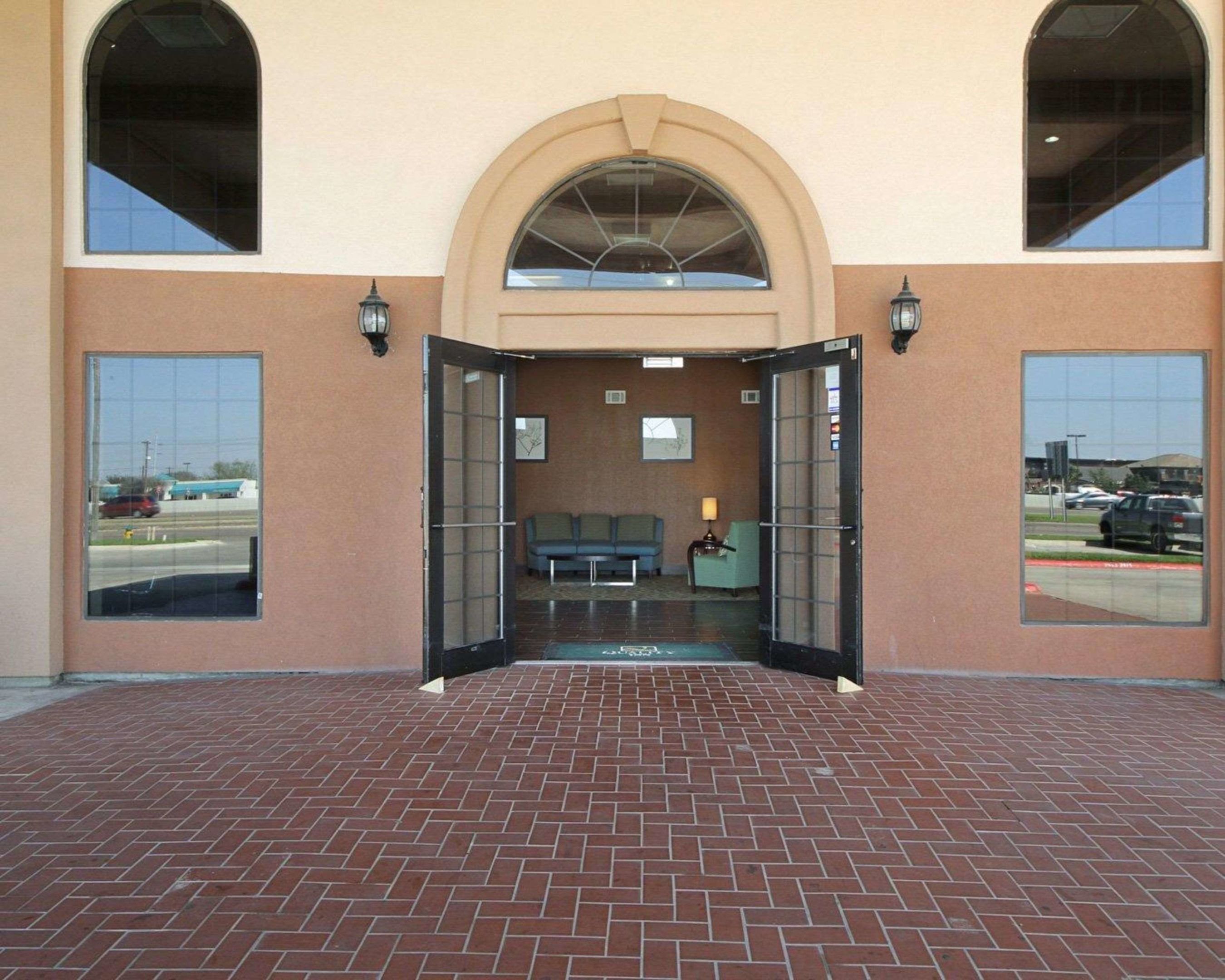 americas best value inn pharr