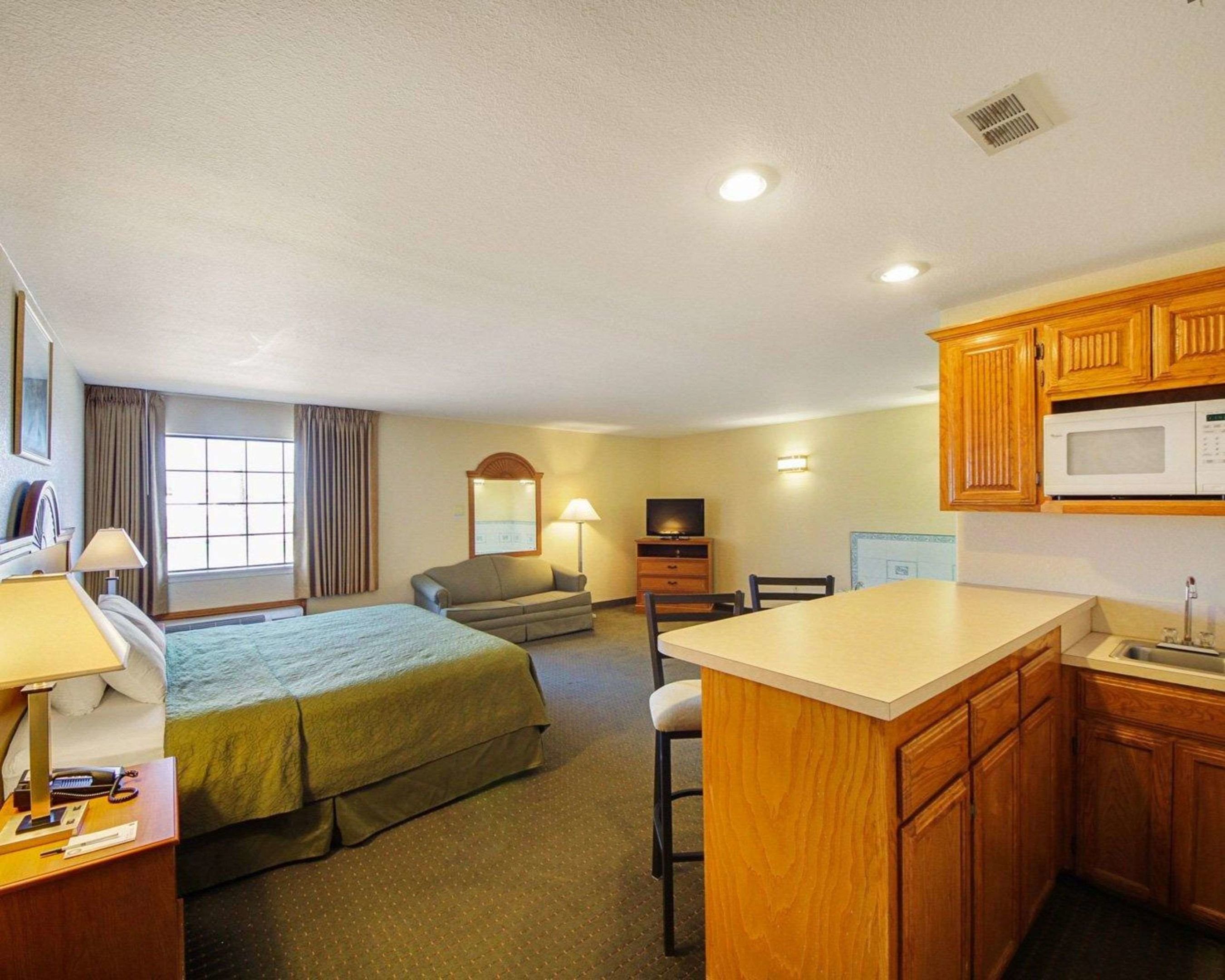 americas best value inn pharr