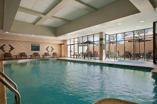 Embassy Suites By Hilton Philadelphia Airport,Philadelphia International Airport>>New Philadelphia,4 star