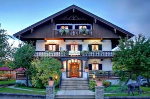 Hotel Alpensonne,Gmund Am Tegernsee>>Bad Wiessee,3 star