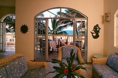 tropical casa laguna