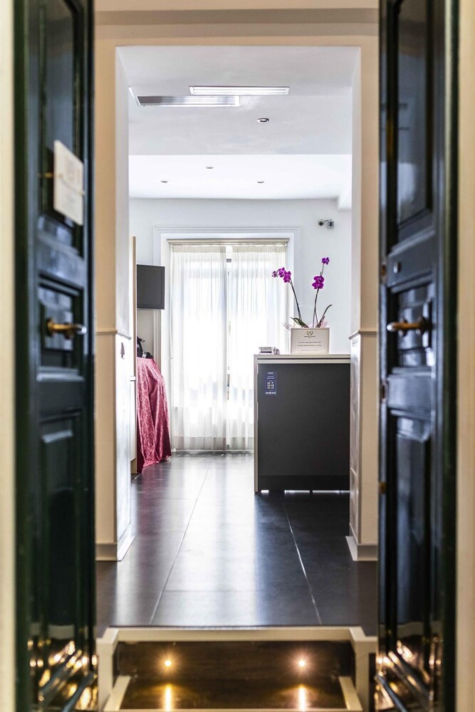 imperial suite rome guest house