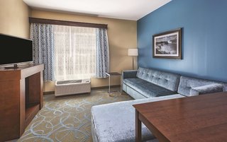 La Quinta Inn & Suites By Wyndham Niagara Falls,Niagara County>>New York,3 star