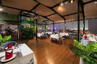 La Casa Hanoi Hotel,17 Pham Dinh Ho Street,4 star