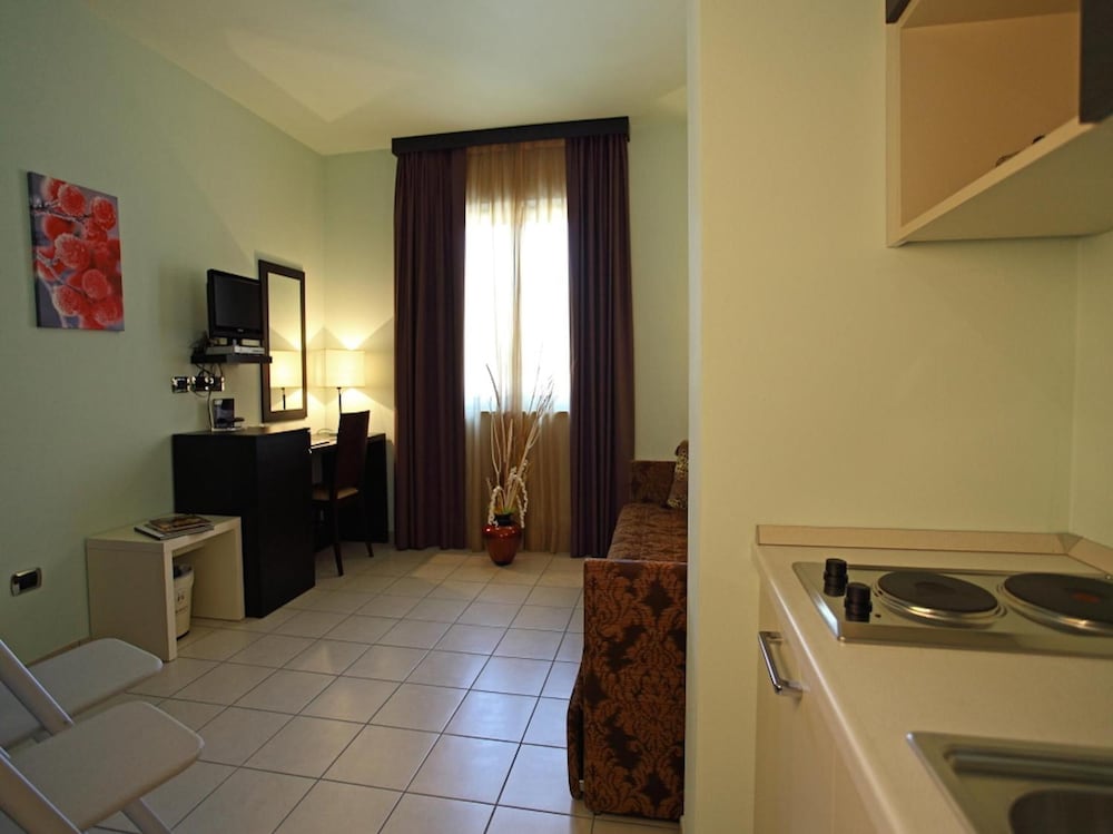 euro hotel