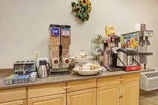 howard johnson by wyndham pikesville