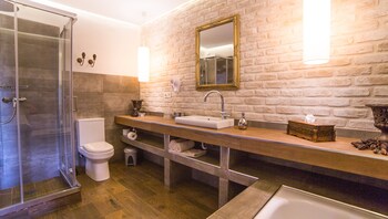 Finca El Tossal,Alicante Province>>Alicante,2 star