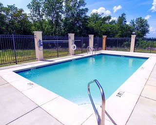 Comfort Suites Airport South,Montgomery>>Hope Hull,3 star