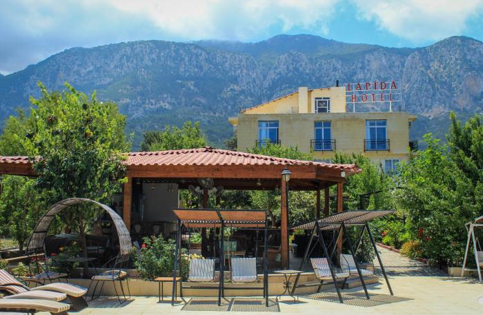 lapithos