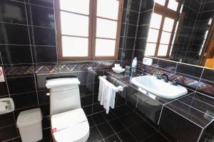 Gran Hotel Cochabamba,Near Perama Cave,4 star
