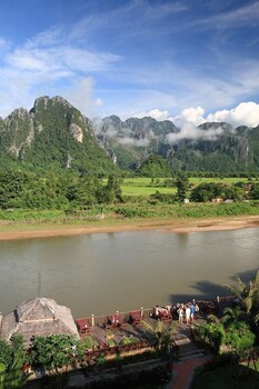 The Elephant Crossing Hotel,Vientiane Province>>Vang Vieng,3 star
