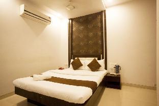 hotel satellite