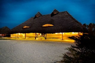 Hakuna Majiwe Beach Lodge,Jambiani>>Dongwe,4 star