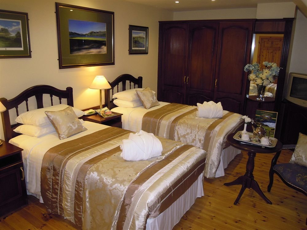 the tides bandb
