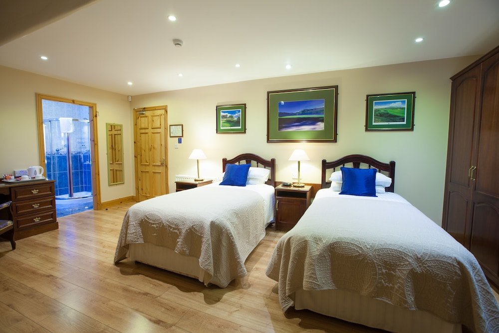 the tides bandb