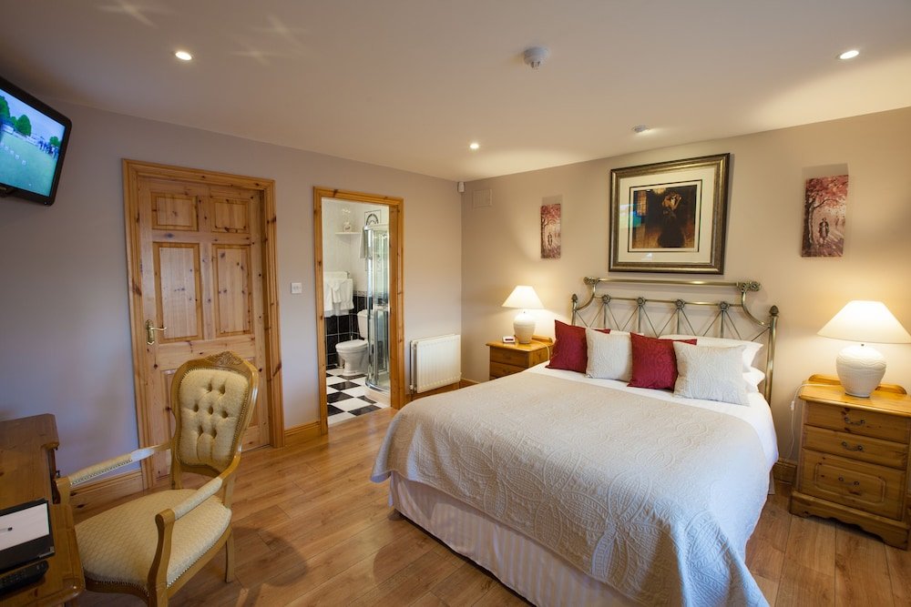 the tides bandb