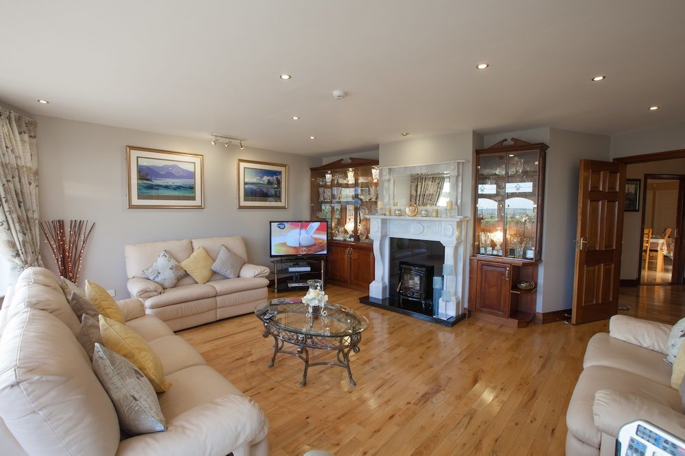 the tides bandb
