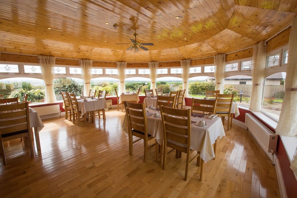 the tides bandb