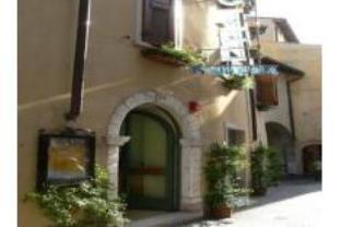 hotel modena old town