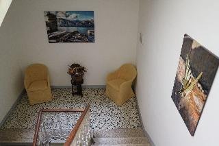 hotel modena old town