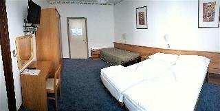 hotel modena old town